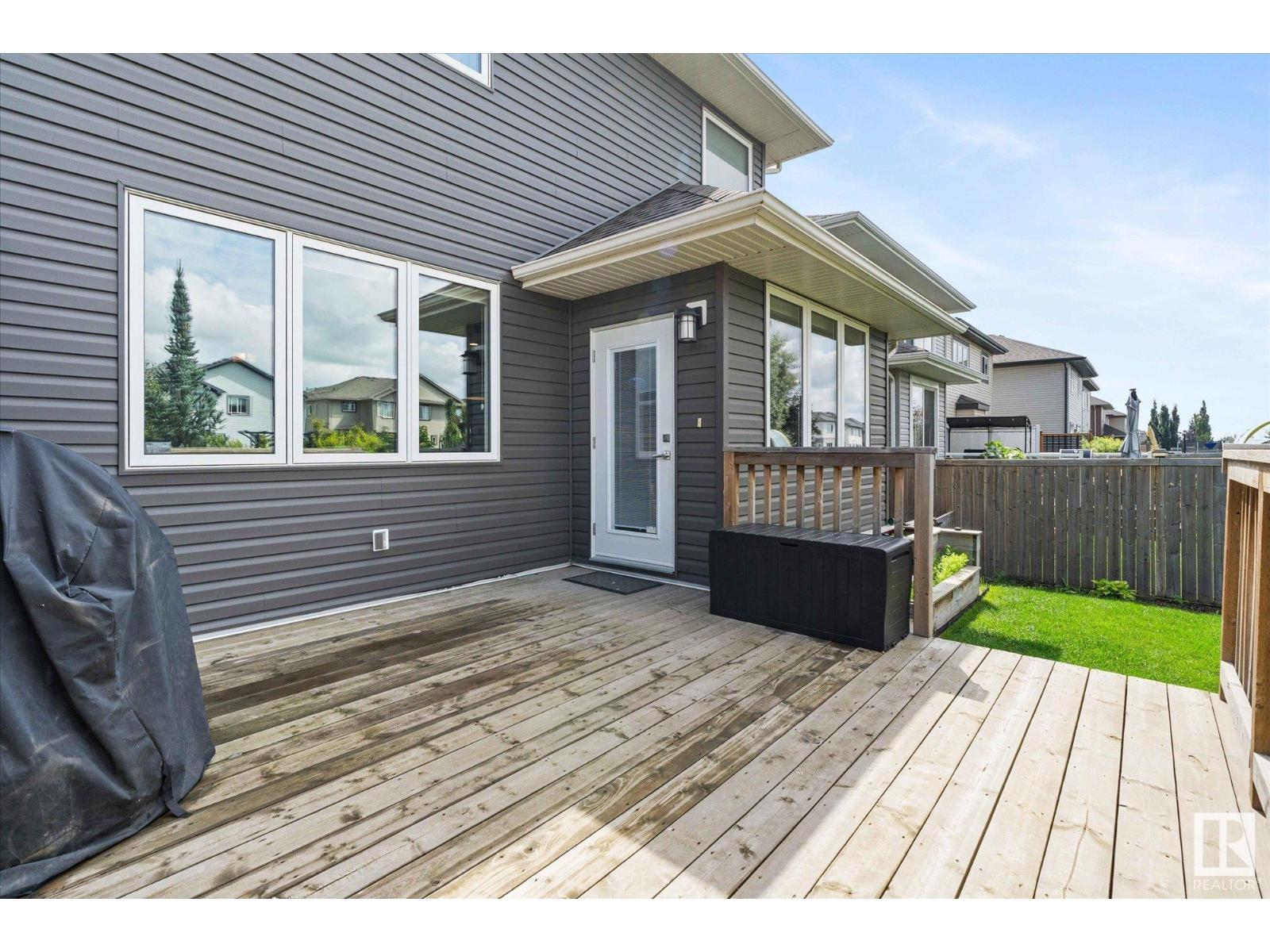 Photo 27 of 78 Woodhill Ln, Fort Saskatchewan AB