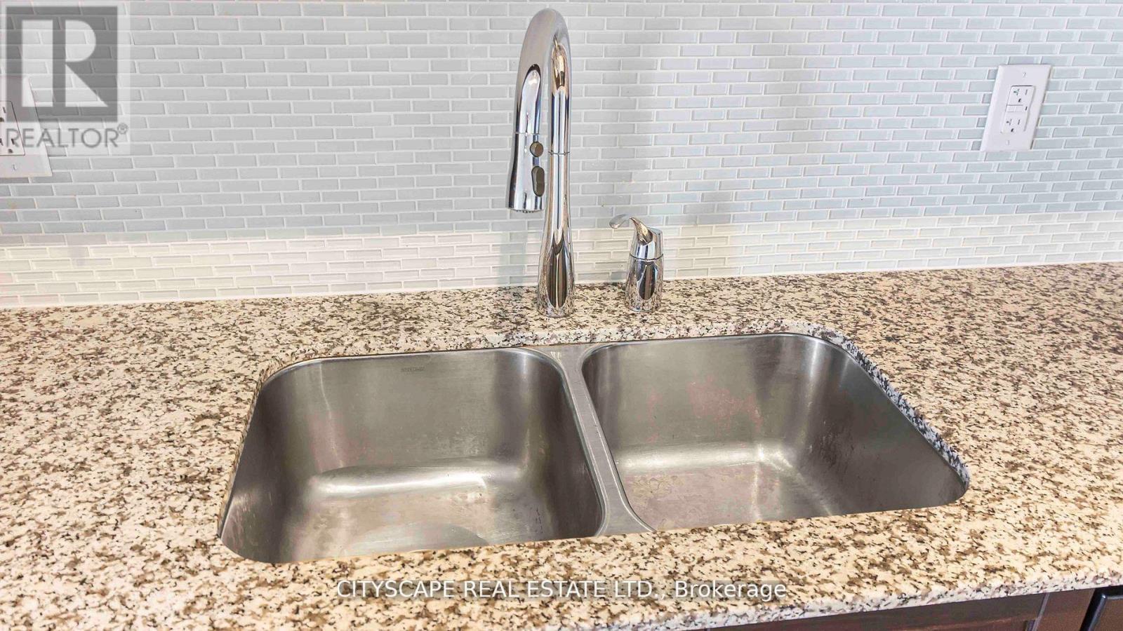 Photo 25 of 1412 830 Lawrence Avenue W, Toronto ON