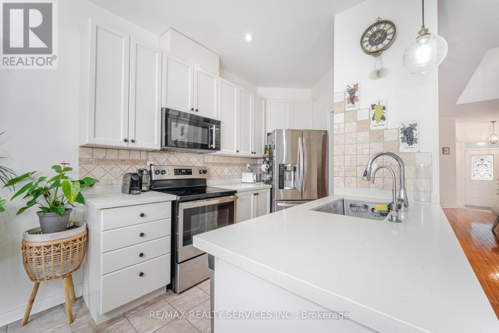 Photo 19 of 12 Rainy Dale Road, Brampton ON