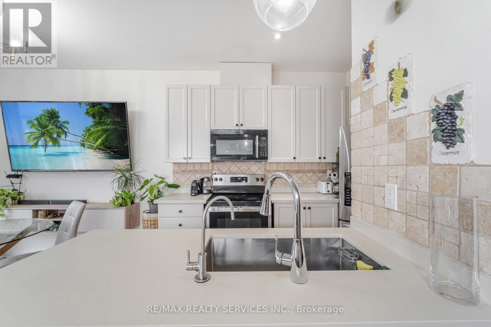 Photo 20 of 12 Rainy Dale Road, Brampton ON