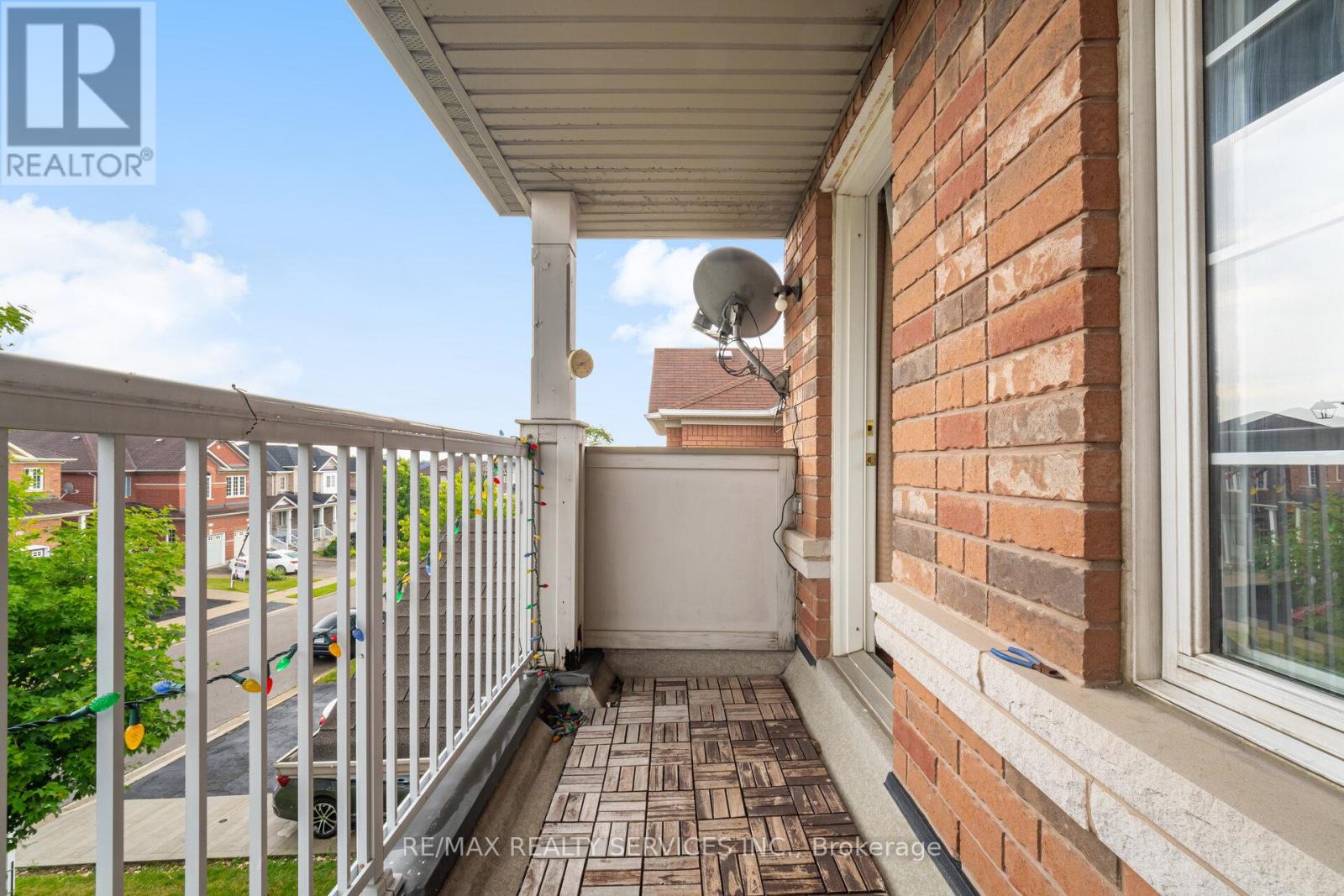 Photo 31 of 12 Rainy Dale Road, Brampton ON