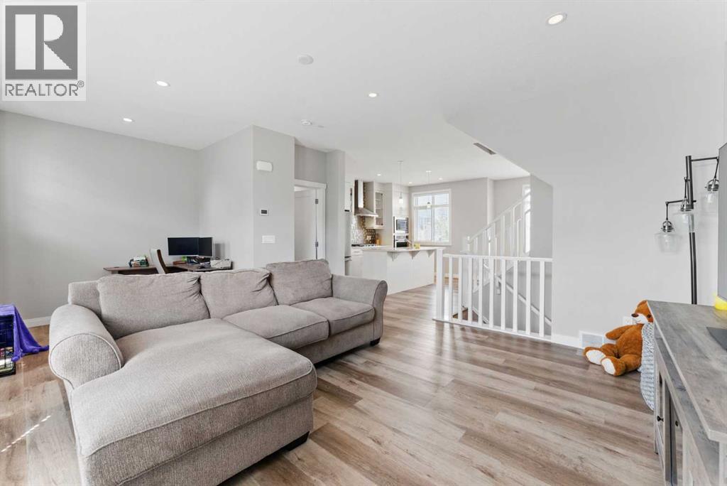 Single Family House for Sale in   Street SW West Springs Calgary 