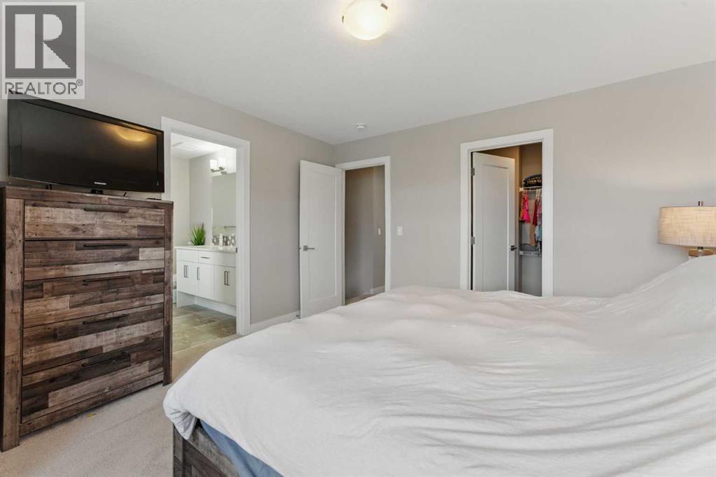 Single Family House for Sale in   Street SW West Springs Calgary 
