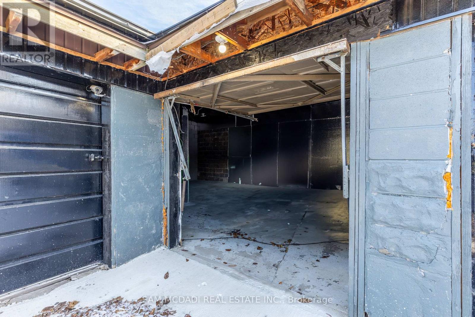 Photo 13 of 107 Robert Street, Hamilton ON