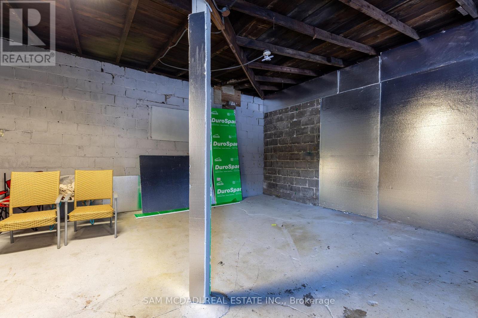 Photo 25 of 107 Robert Street, Hamilton ON
