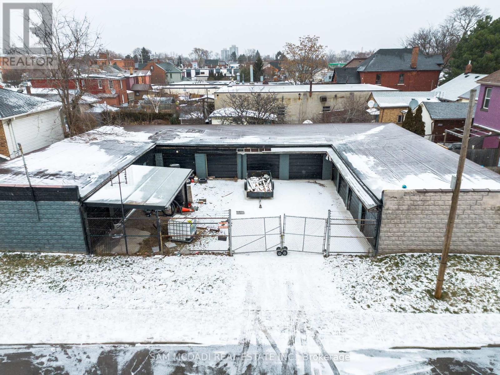 Photo 18 of 107 Robert Street, Hamilton ON