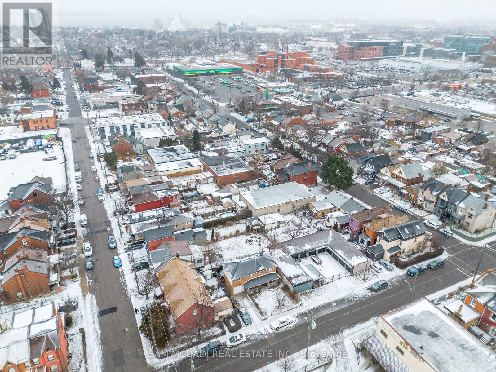 Photo 5 of 107 Robert Street, Hamilton ON