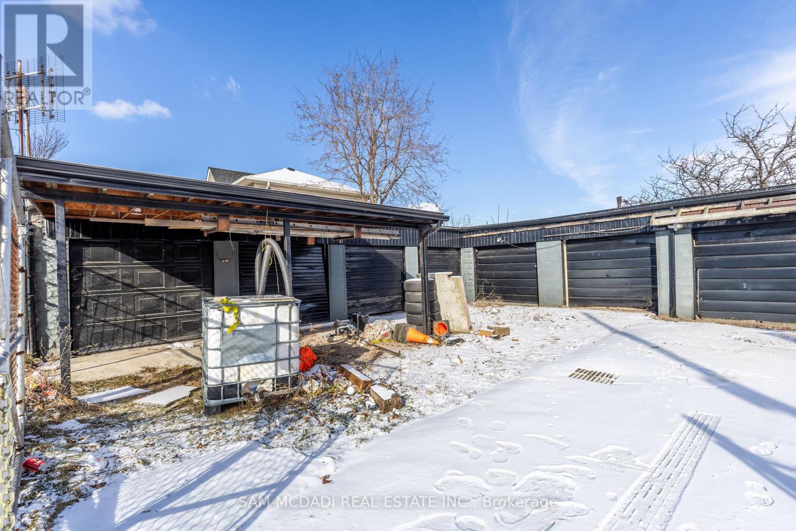 Photo 14 of 107 Robert Street, Hamilton ON