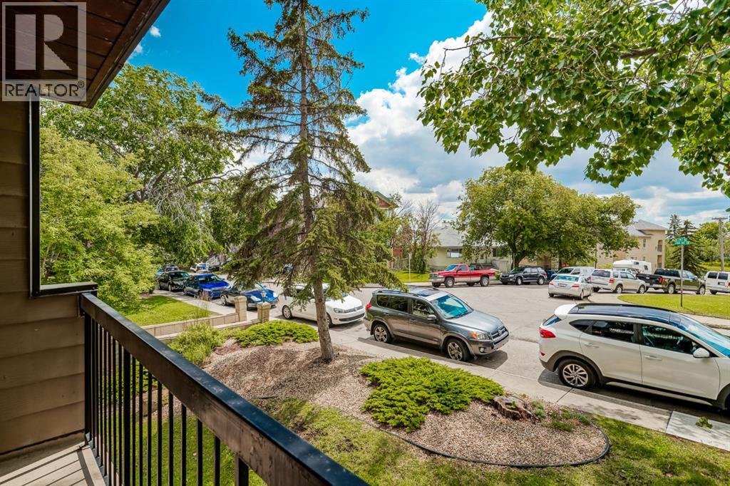 Single Family House for Sale in   a Avenue SW Parkhill Calgary 