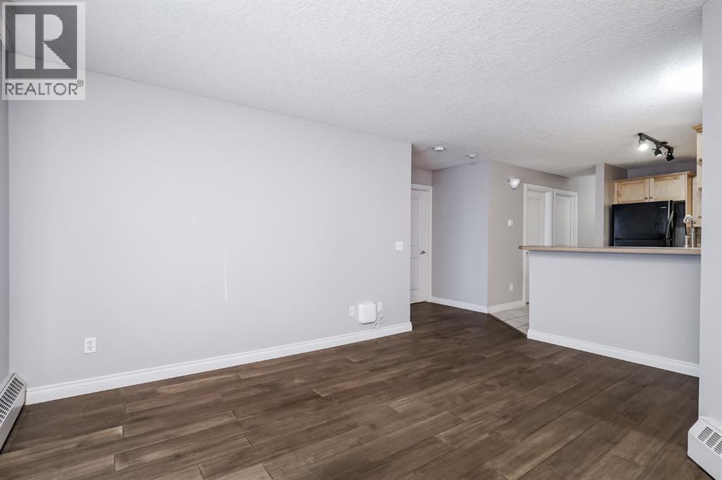 Single Family House for Sale in   a Avenue SW Parkhill Calgary 