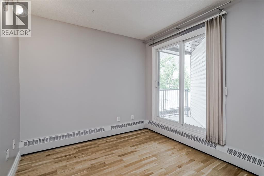 Single Family House for Sale in   a Avenue SW Parkhill Calgary 