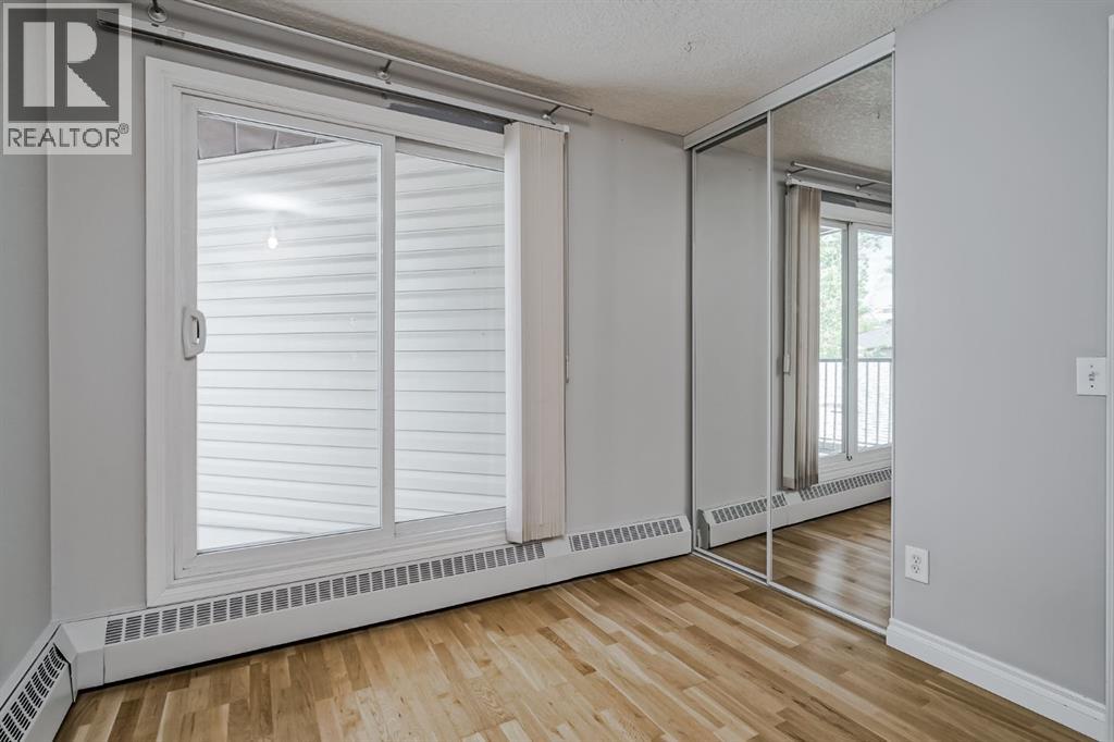 Single Family House for Sale in   a Avenue SW Parkhill Calgary 