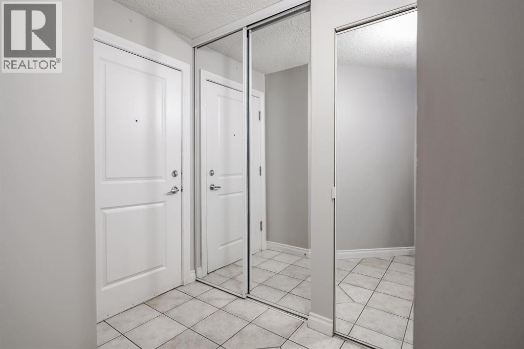 Single Family House for Sale in   a Avenue SW Parkhill Calgary 