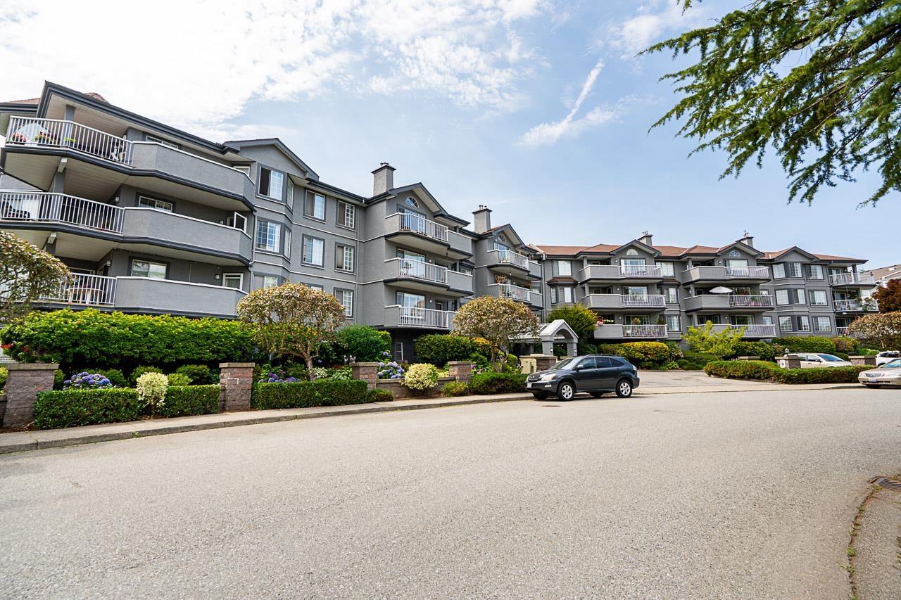 Photo 30 of 303 5375 205 Street, Langley BC