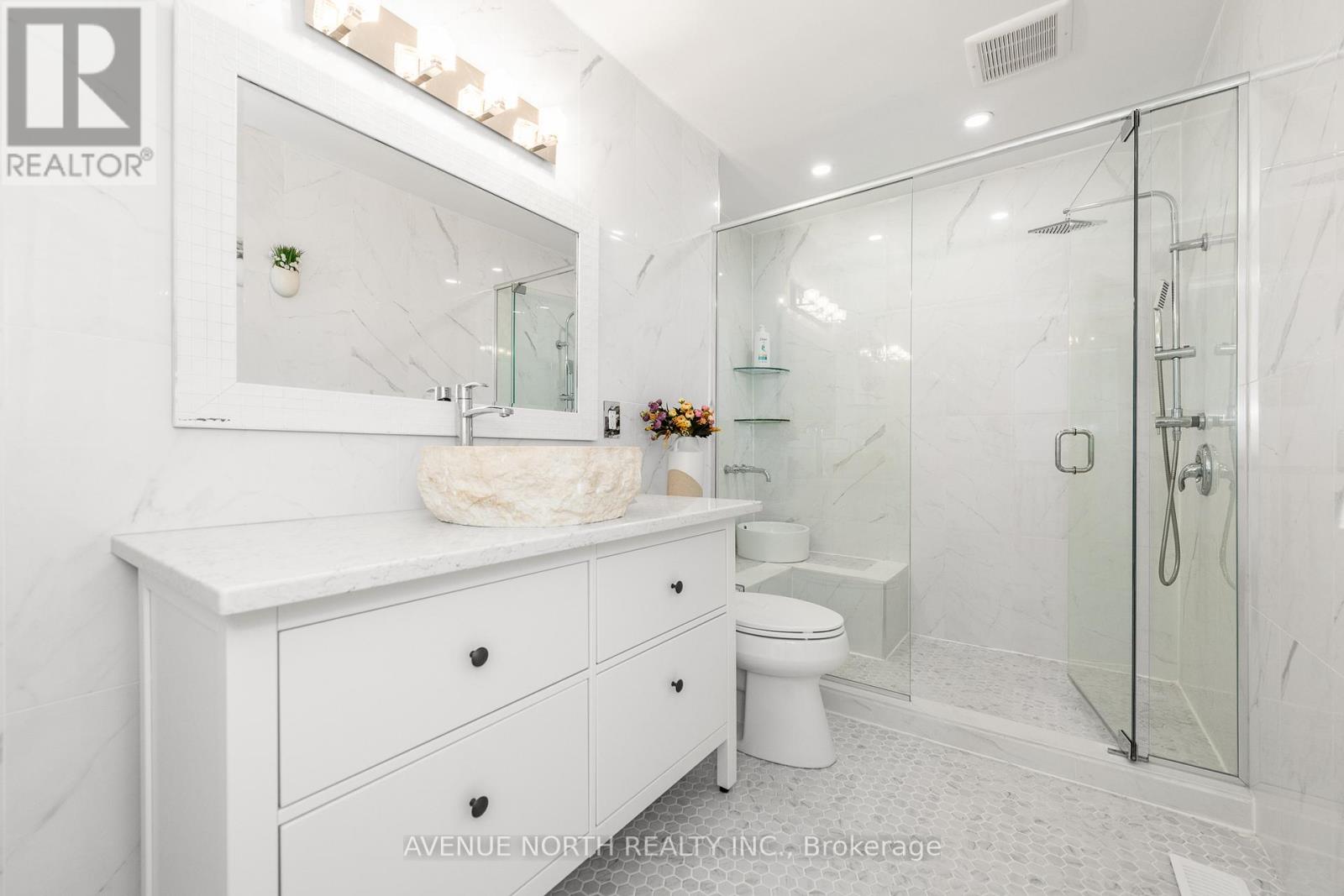 Photo 18 of 2310 Russland Road, Russell ON
