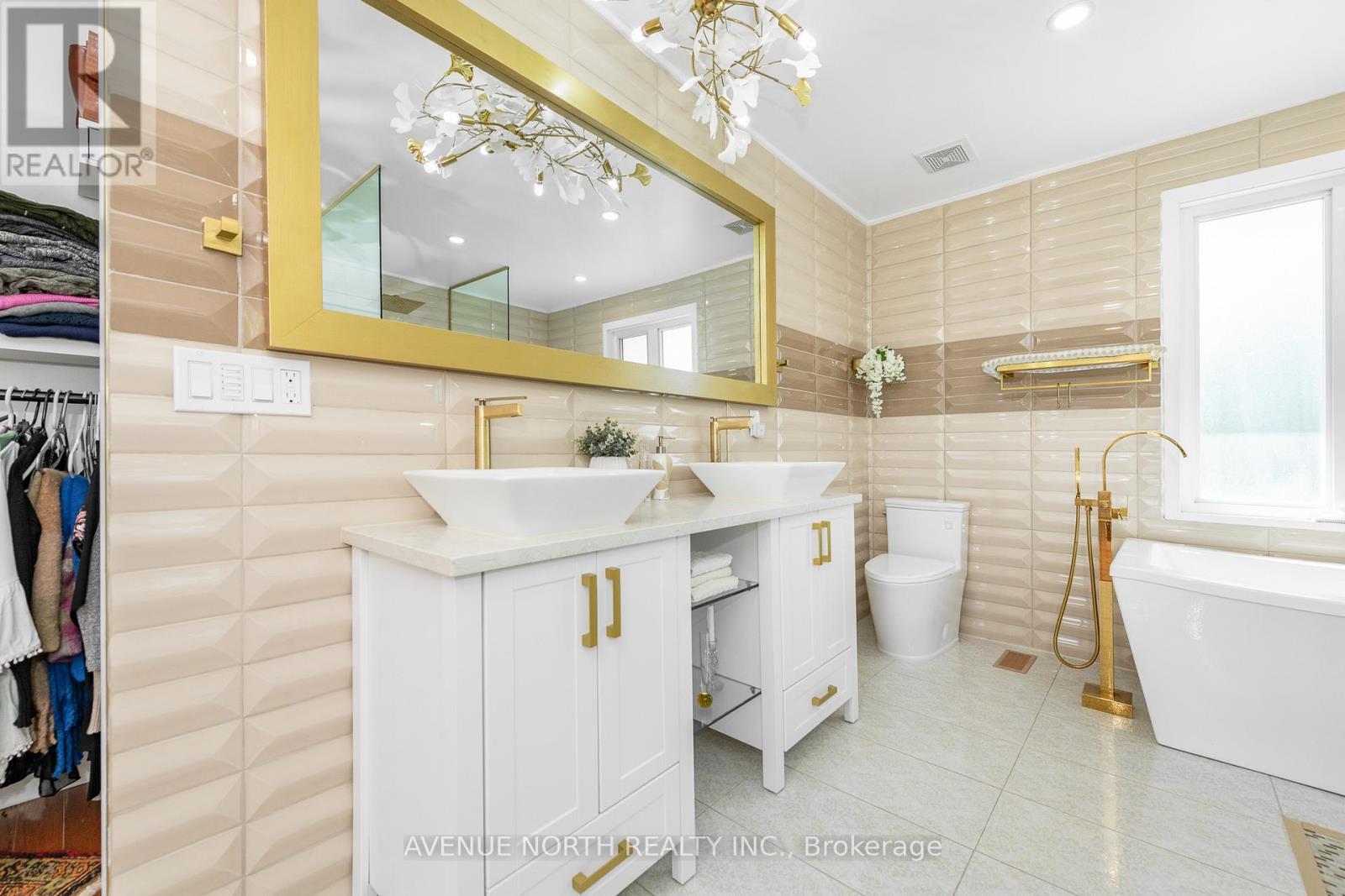 Photo 23 of 2310 Russland Road, Russell ON