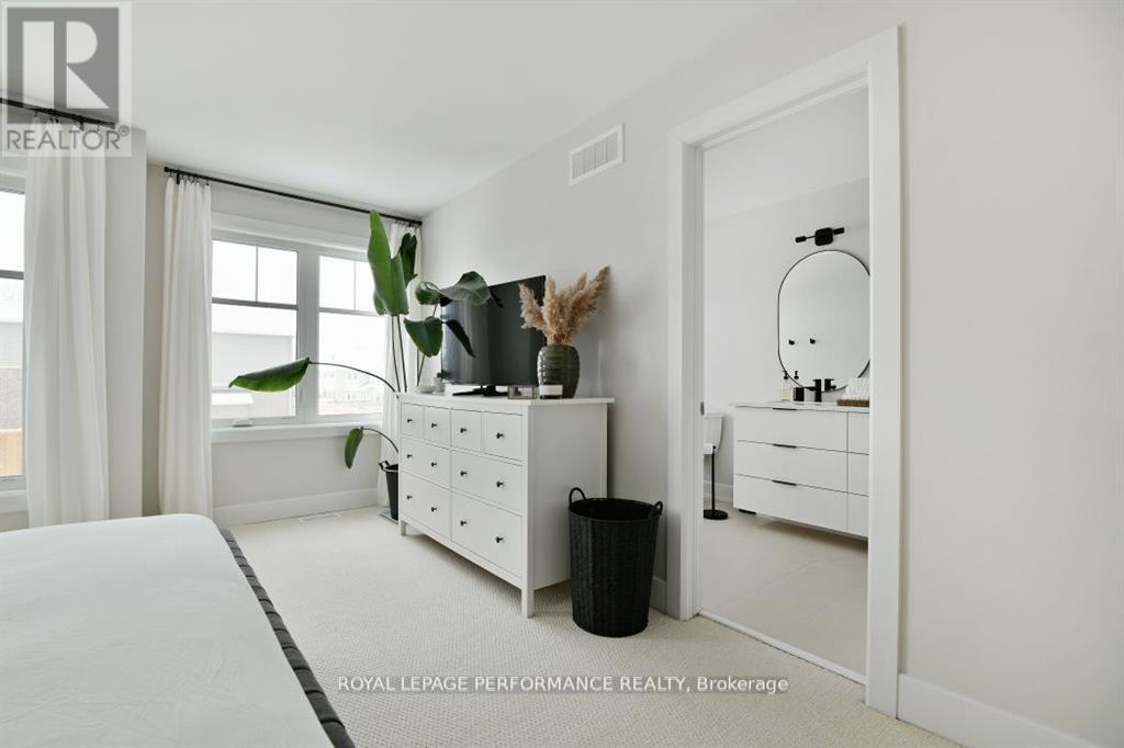 Photo 10 of 713 Cap Diamant Way, Ottawa ON