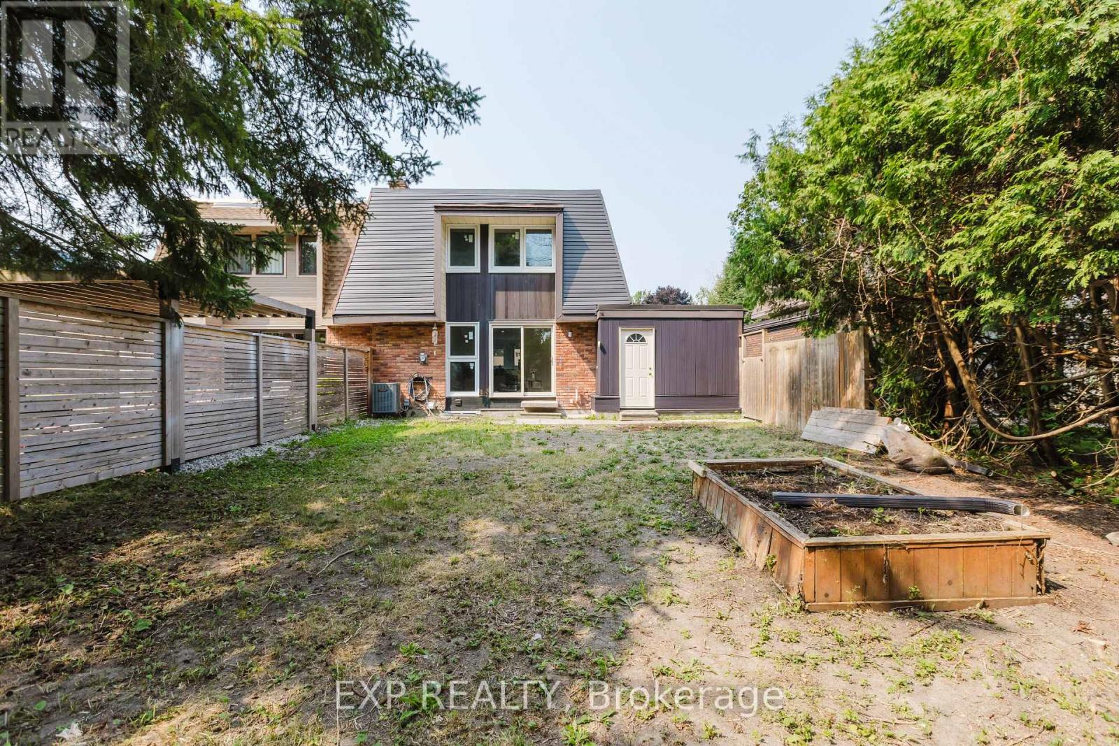 Photo 43 of 91 Penfield Drive, Ottawa ON