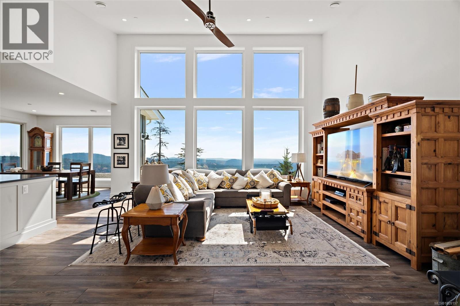 4030 Ridgeline Dr, Shawnigan Lake
