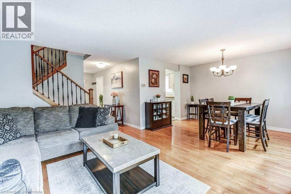 Photo 19 of 2779 Andorra Circle, Mississauga ON