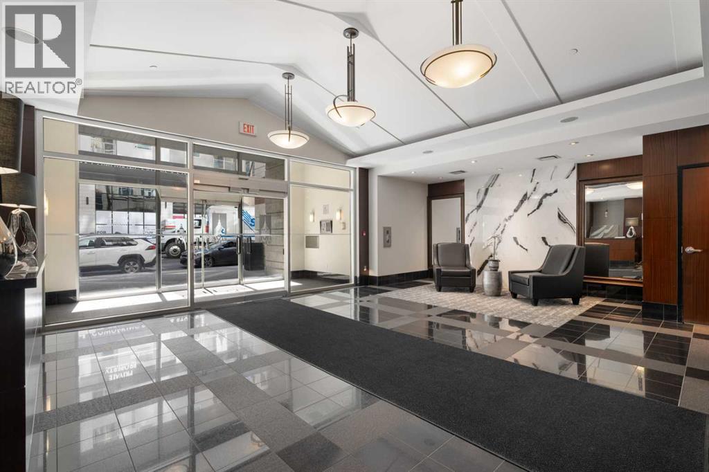 Single Family House for Sale in    Avenue SW Downtown Commercial Core Calgary 