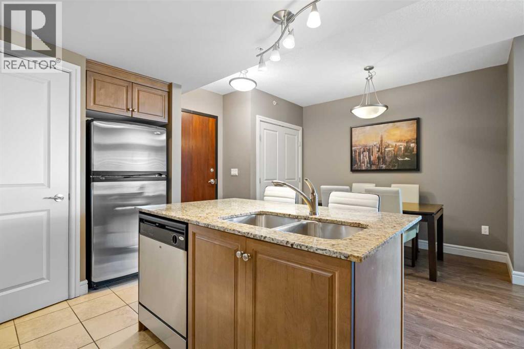 Single Family House for Sale in    Avenue SW Downtown Commercial Core Calgary 
