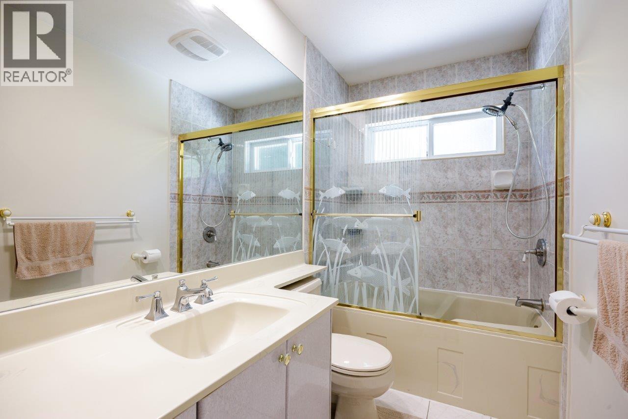 Photo 21 of 1224 E 14th Street, North Vancouver BC