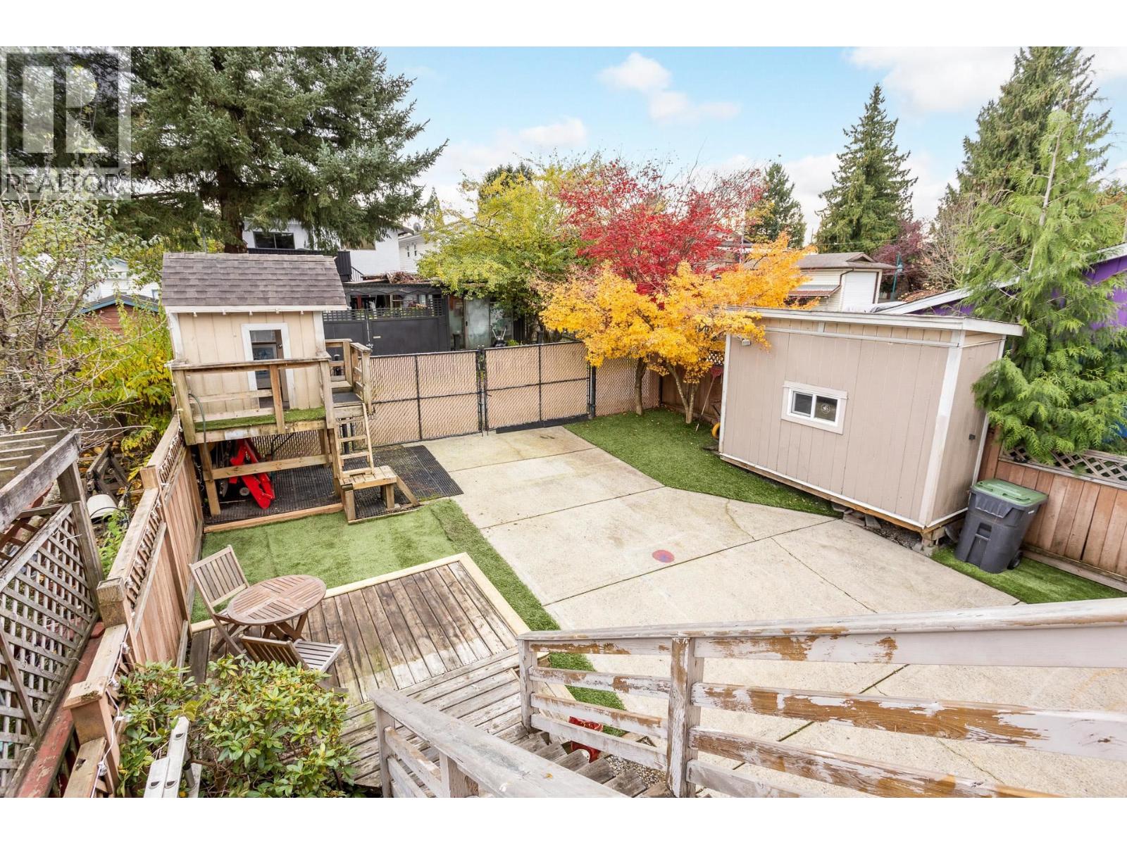 Photo 29 of 2230 Hawthorne Avenue, Port Coquitlam BC