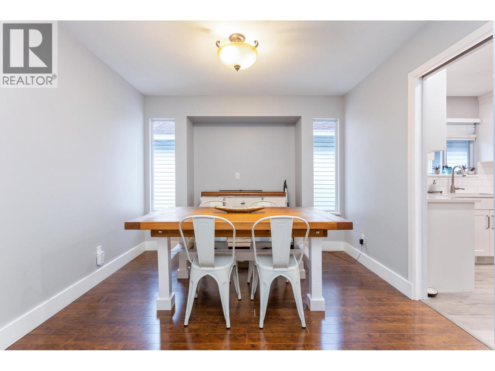 Photo 27 of 2230 Hawthorne Avenue, Port Coquitlam BC