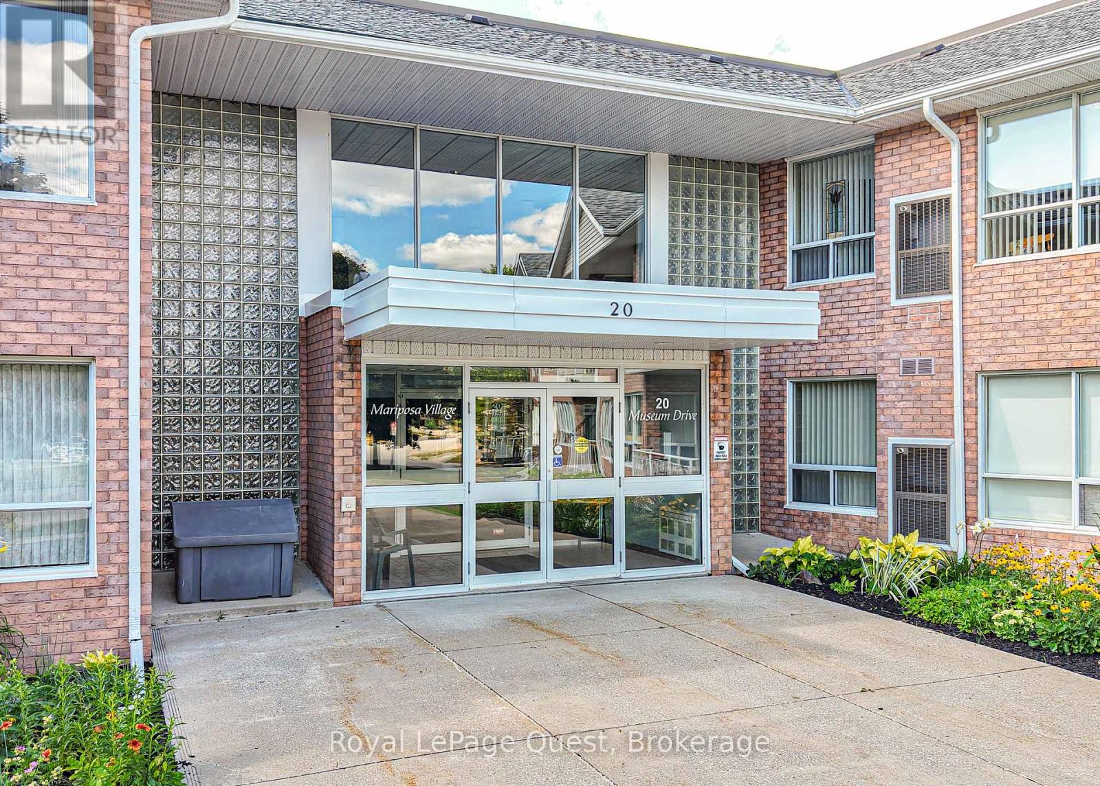 Photo 5 of 208 20 Museum Drive, Orillia ON