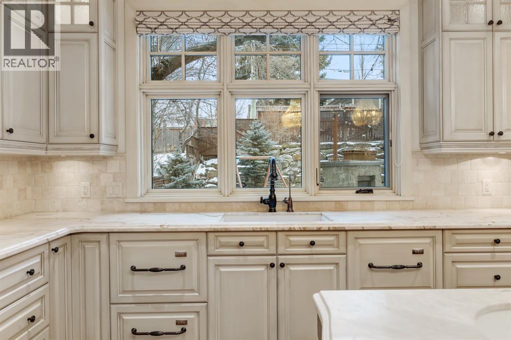 Single Family House for Sale in  Dorchester Avenue SW Upper Mount Royal Calgary 