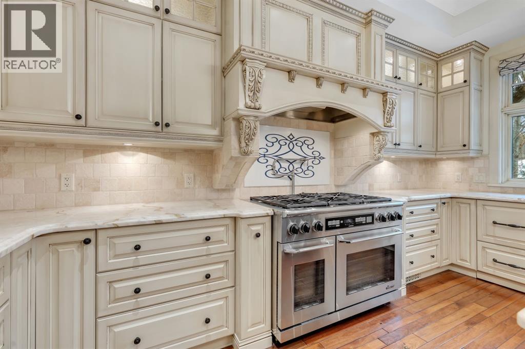 Single Family House for Sale in  Dorchester Avenue SW Upper Mount Royal Calgary 