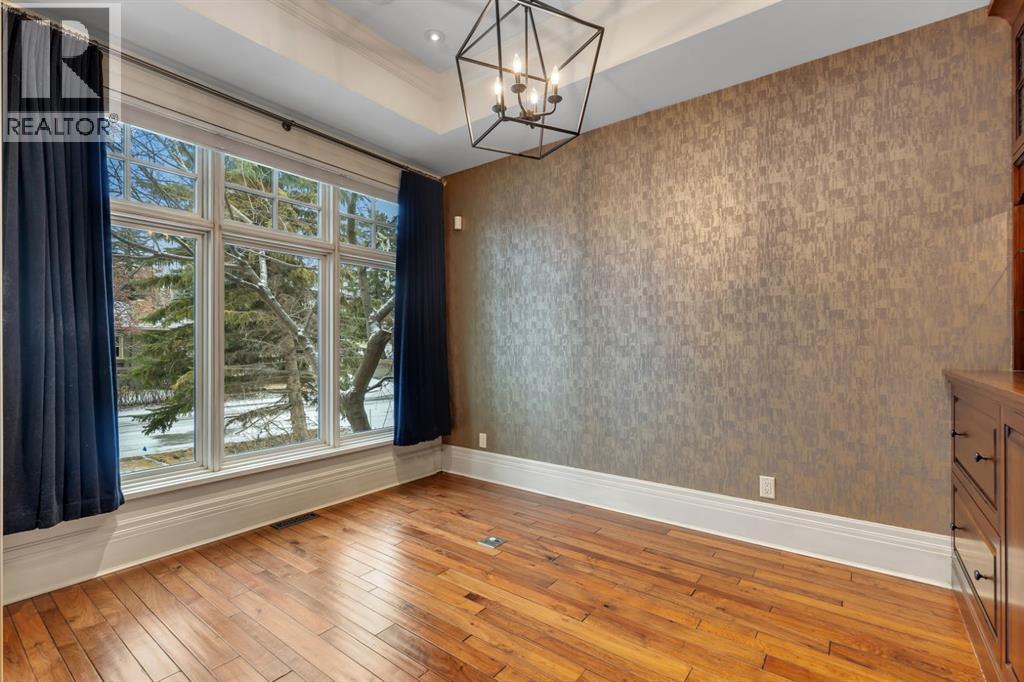 Single Family House for Sale in  Dorchester Avenue SW Upper Mount Royal Calgary 