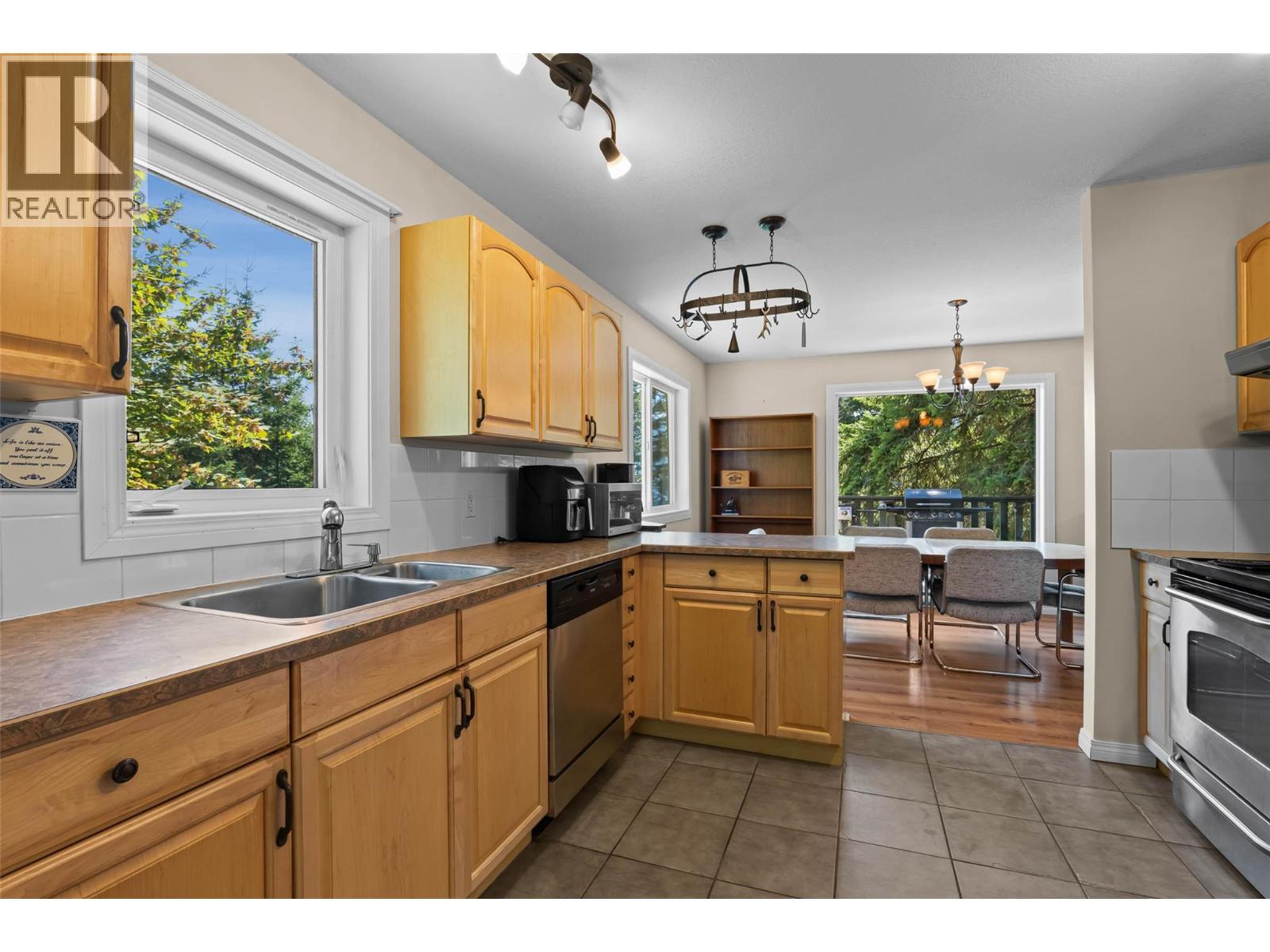 Photo 38 of 7610 Orchard Grove, Anglemont BC