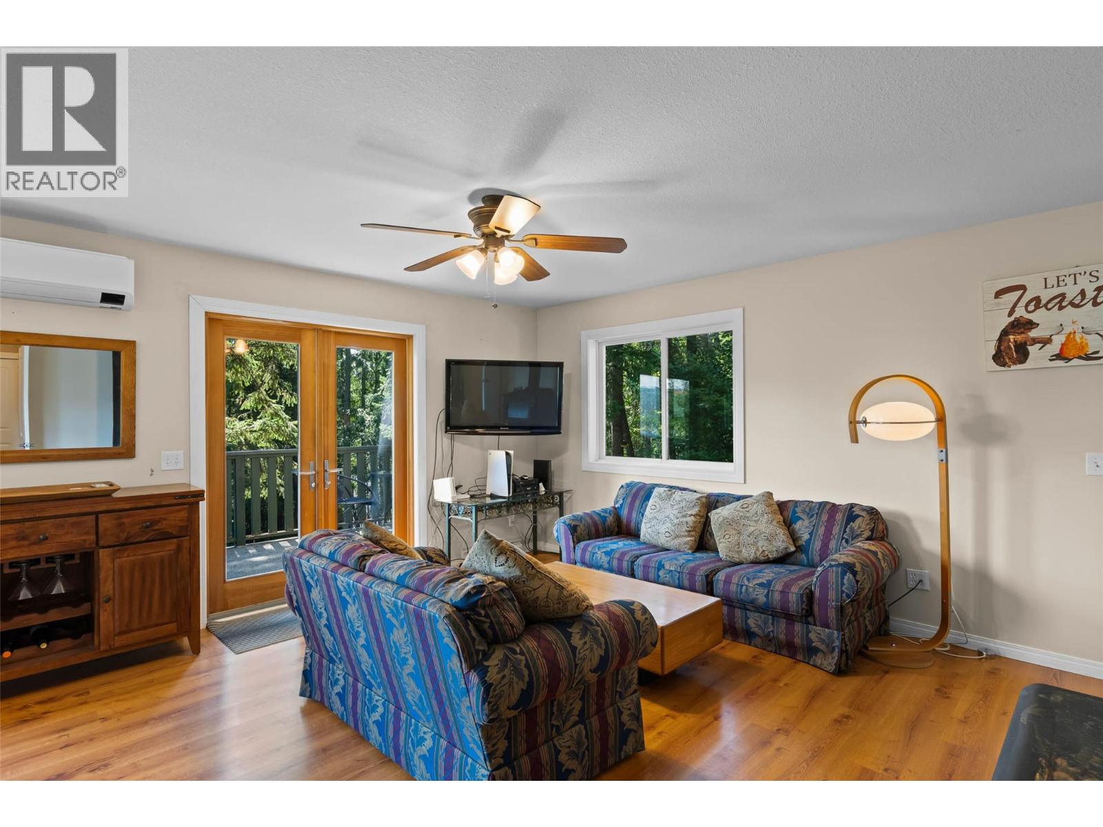 Photo 18 of 7610 Orchard Grove, Anglemont BC