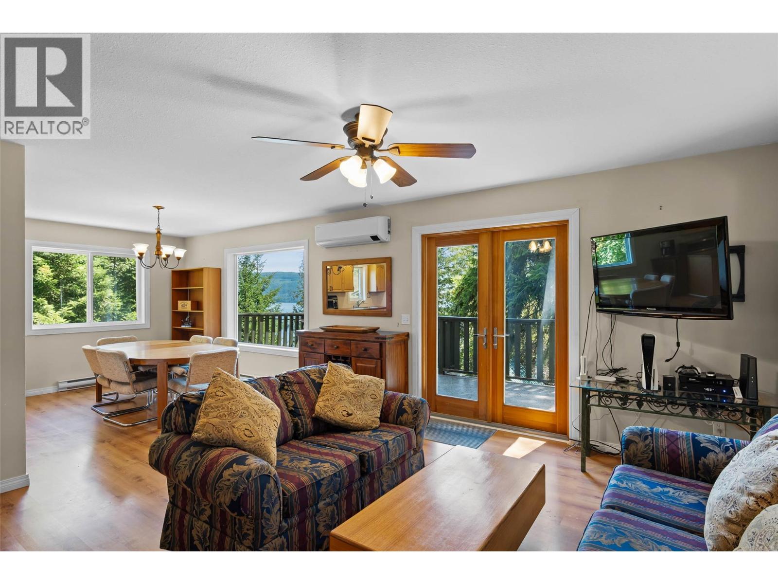 Photo 11 of 7610 Orchard Grove, Anglemont BC