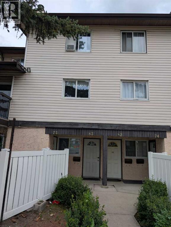 Single Family House for Sale in   Fonda Way SE Forest Heights Calgary 