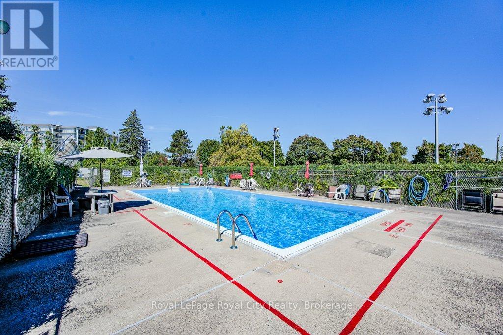 Photo 5 of 602 19 Woodlawn Road E, Guelph ON
