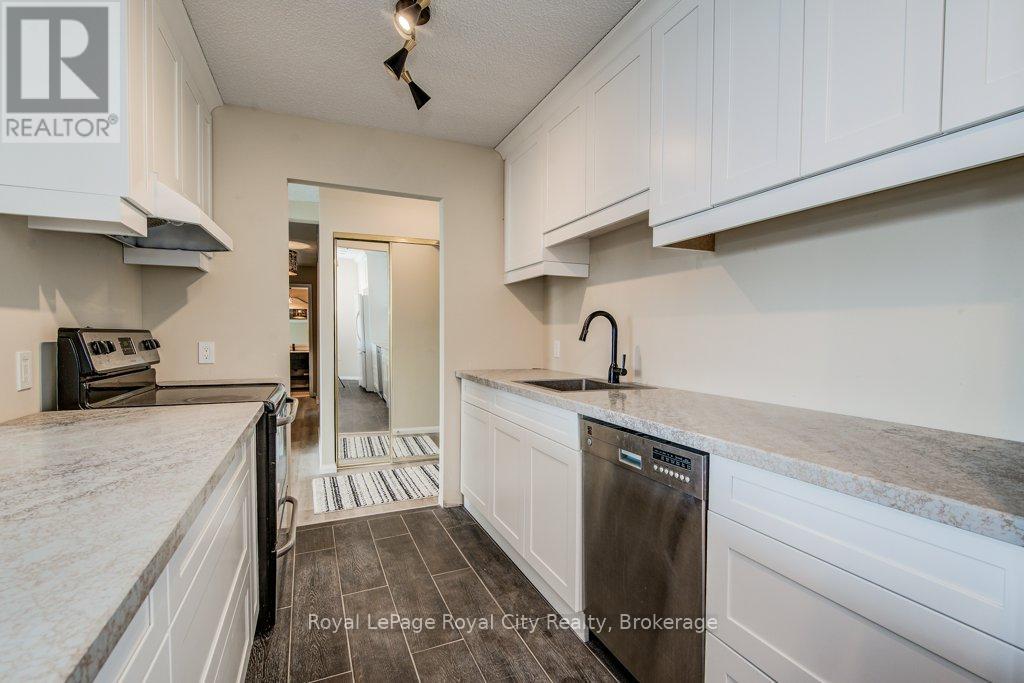 Photo 33 of 602 19 Woodlawn Road E, Guelph ON