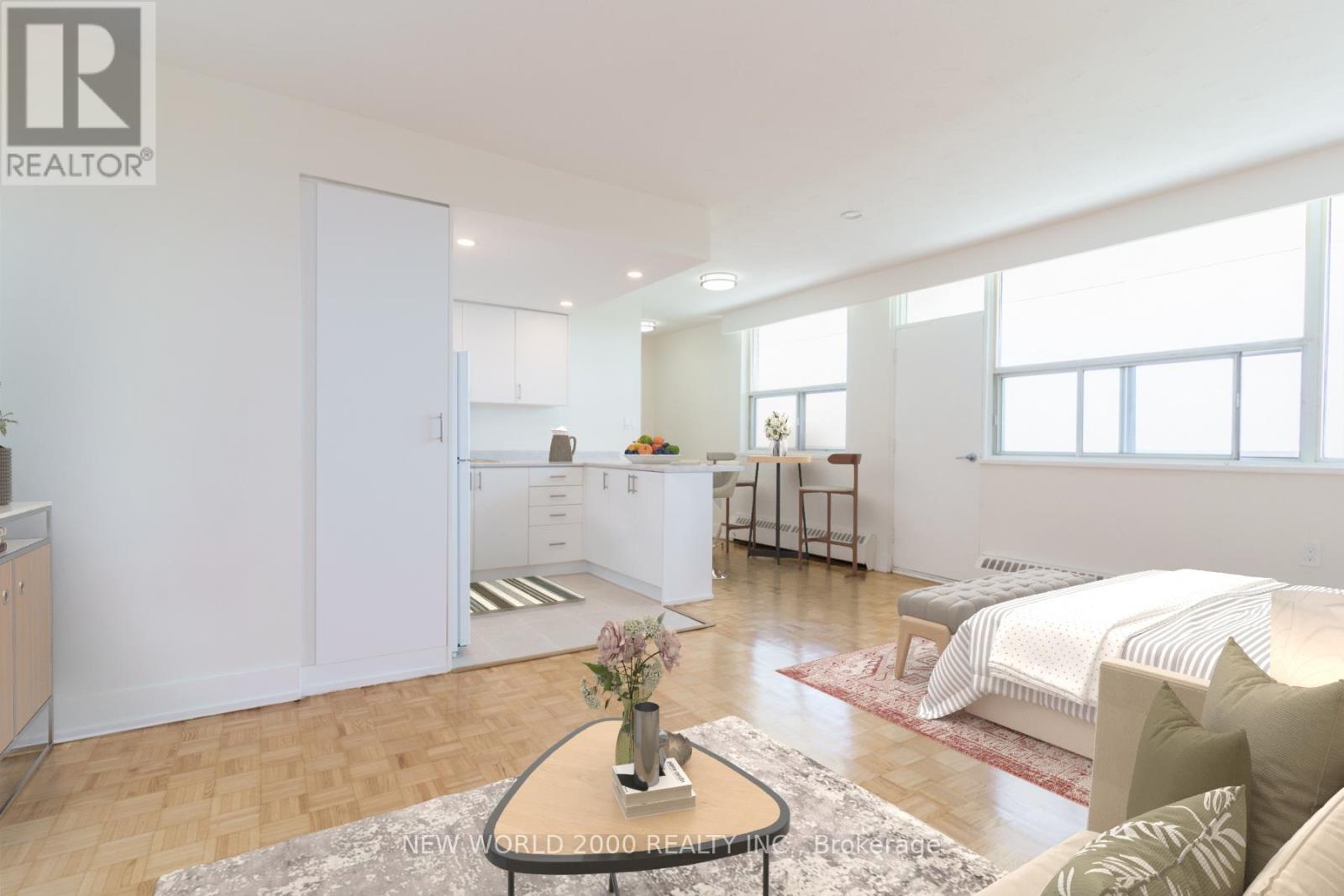 Photo 7 of 908 485 Eglinton Avenue E, Toronto ON
