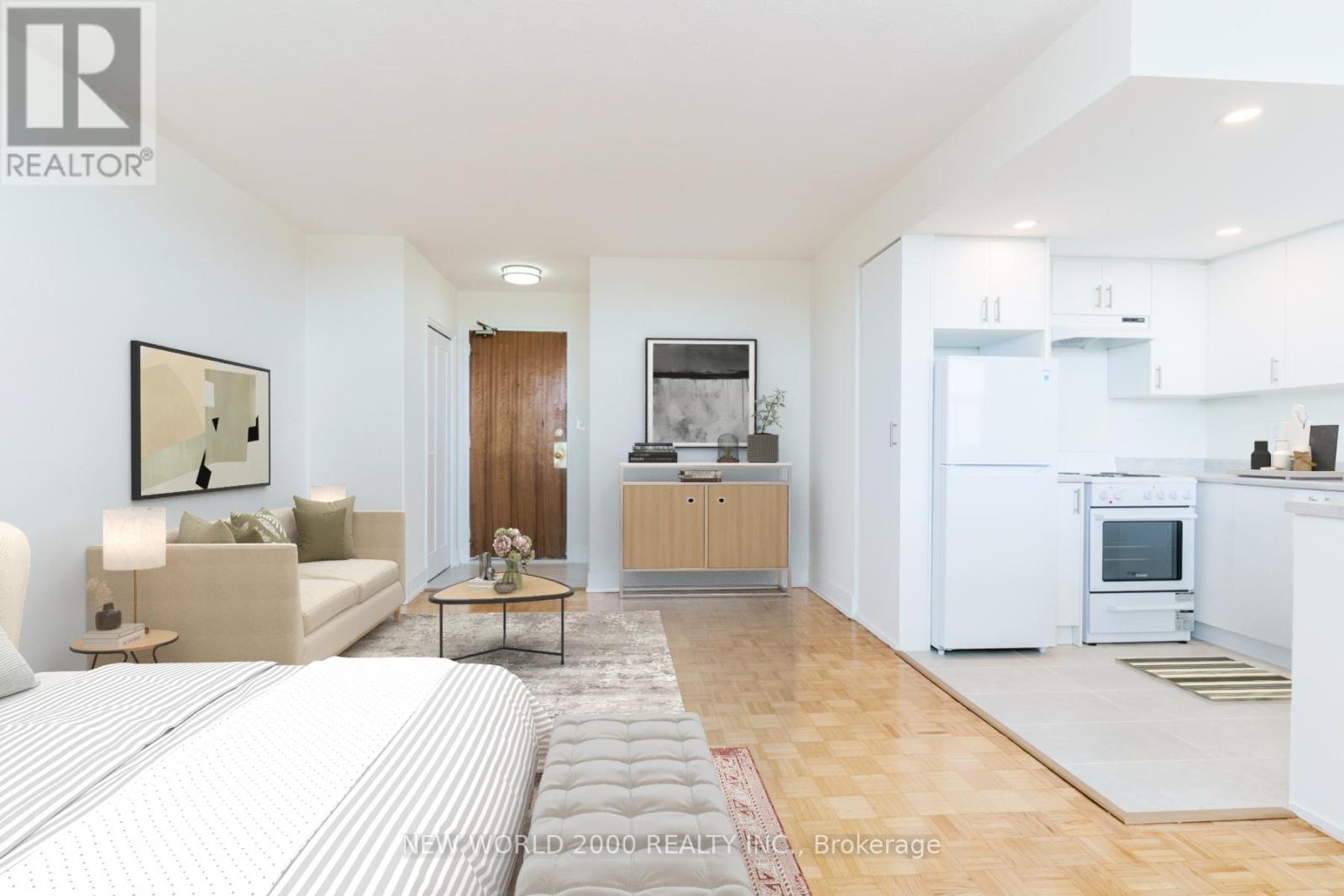 Photo 2 of 908 485 Eglinton Avenue E, Toronto ON