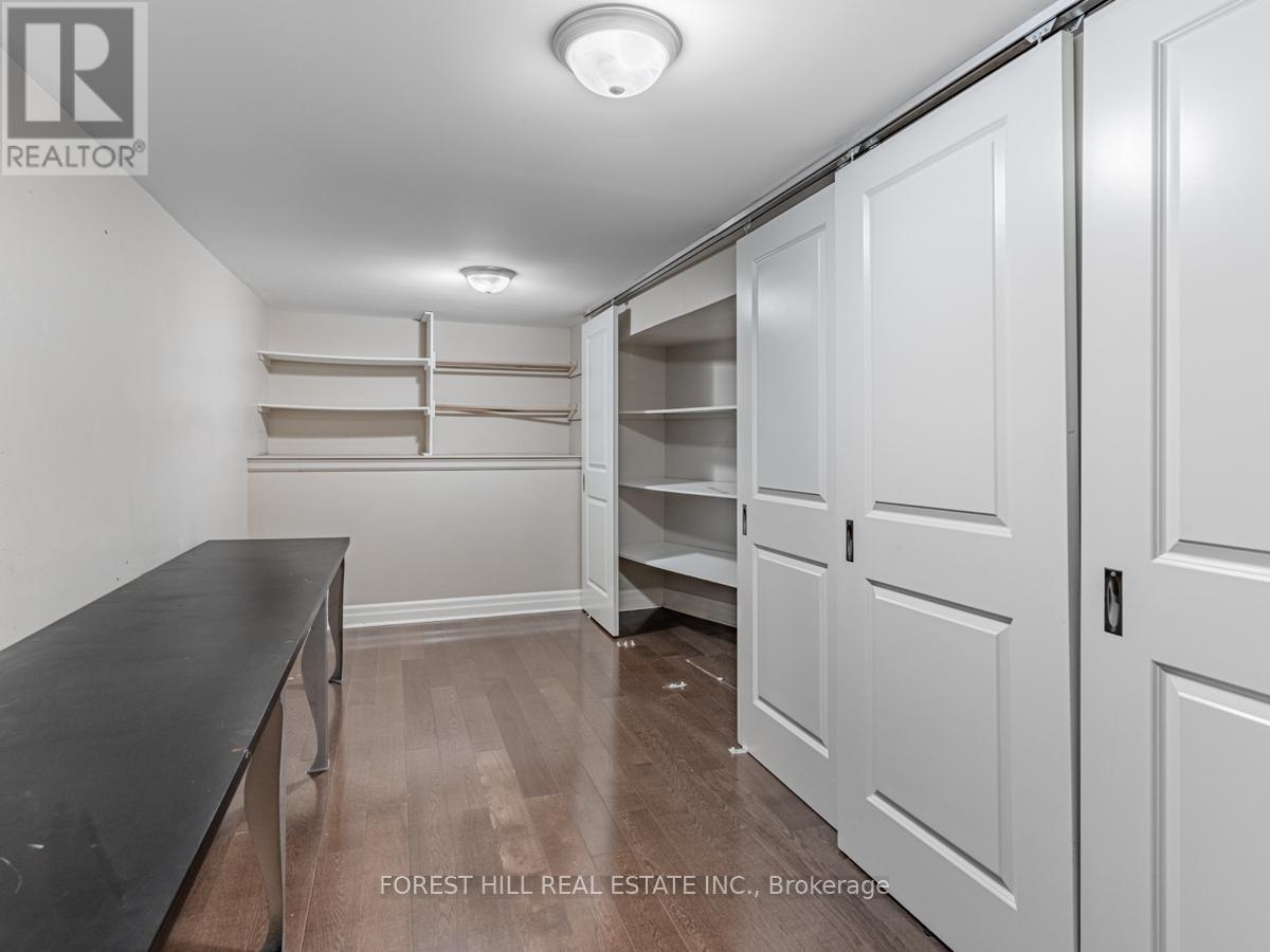 Photo 24 of 198 Old Forest Hill Road, Toronto ON
