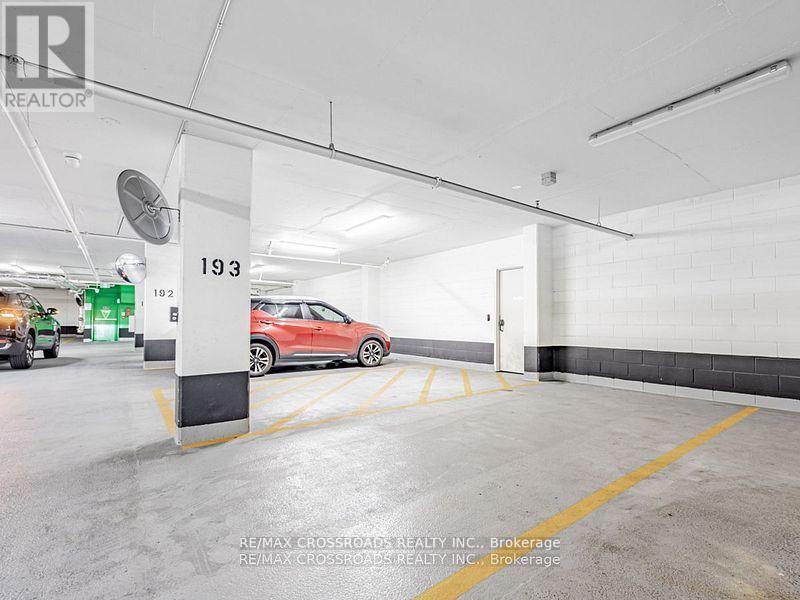 Photo 16 of 1910 32 Forest Manor Road, Toronto ON