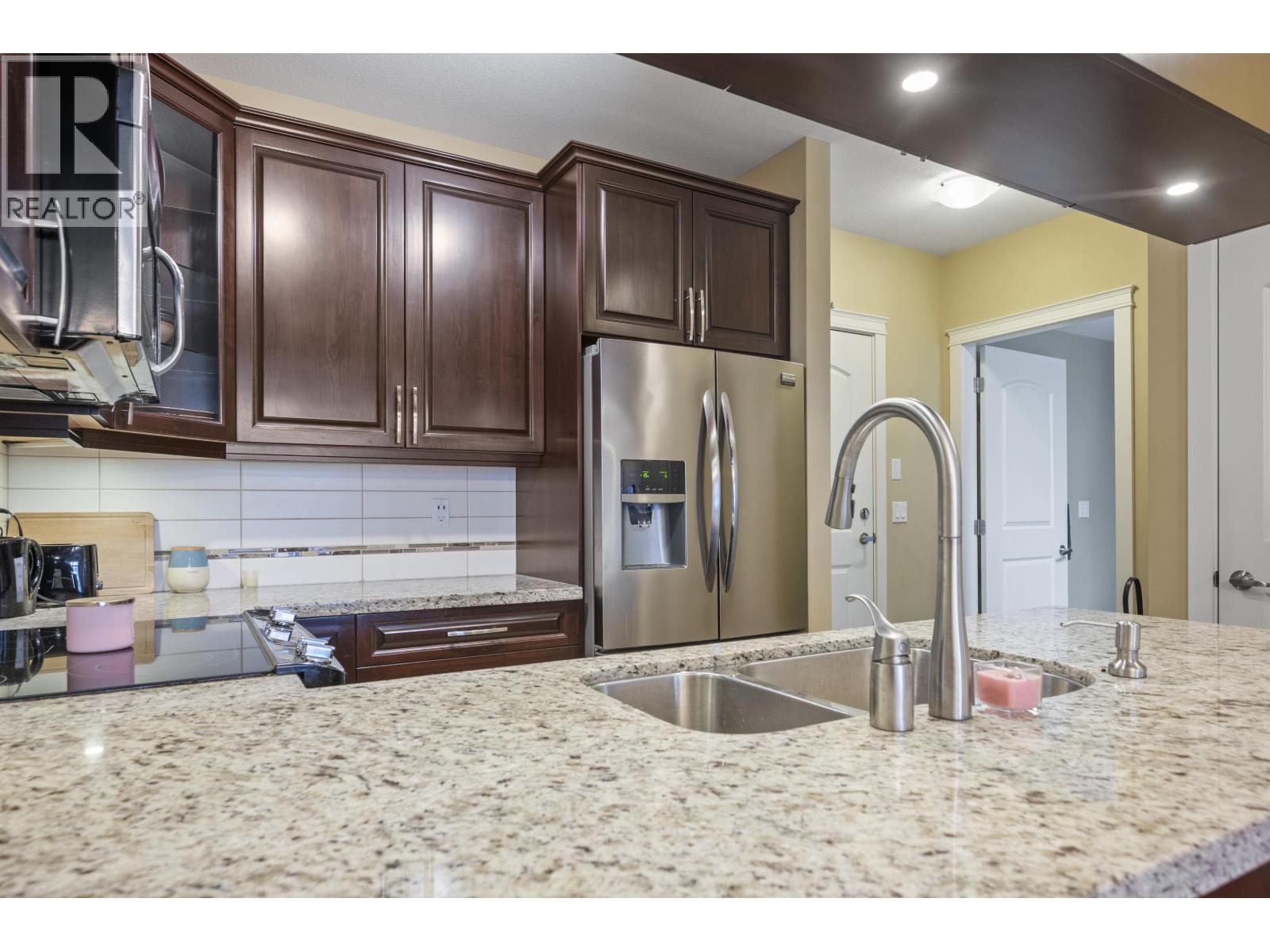 Photo 12 of 216 12655 190 A Street, Pitt Meadows BC