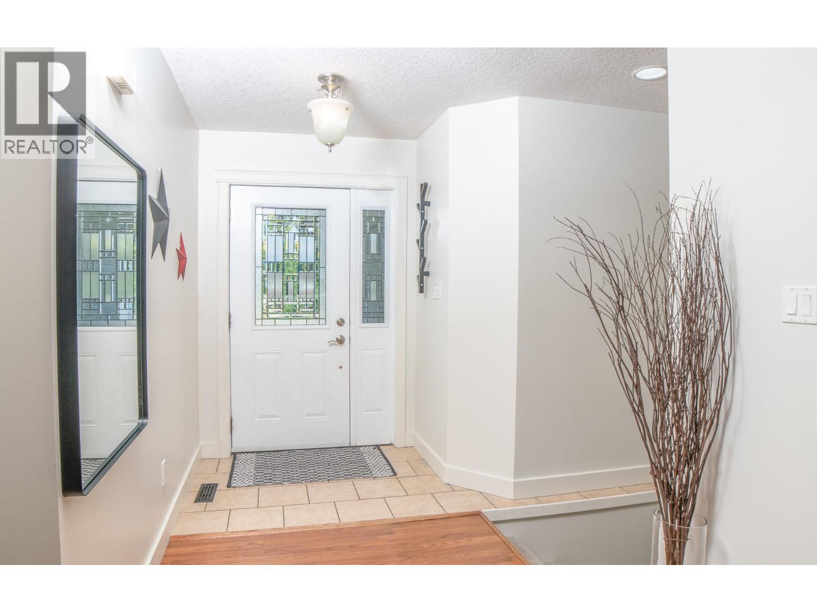 Photo 19 of 908 Purcell Crescent, Creston BC