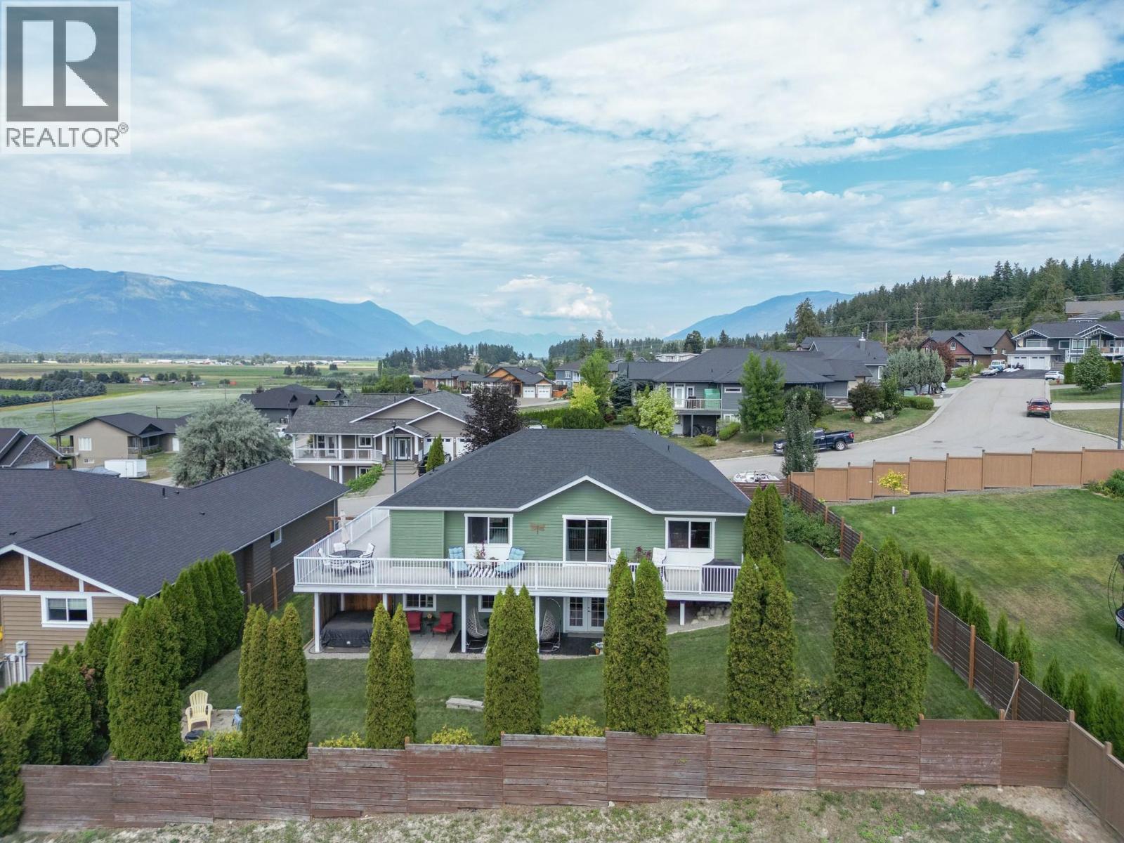 Photo 44 of 908 Purcell Crescent, Creston BC