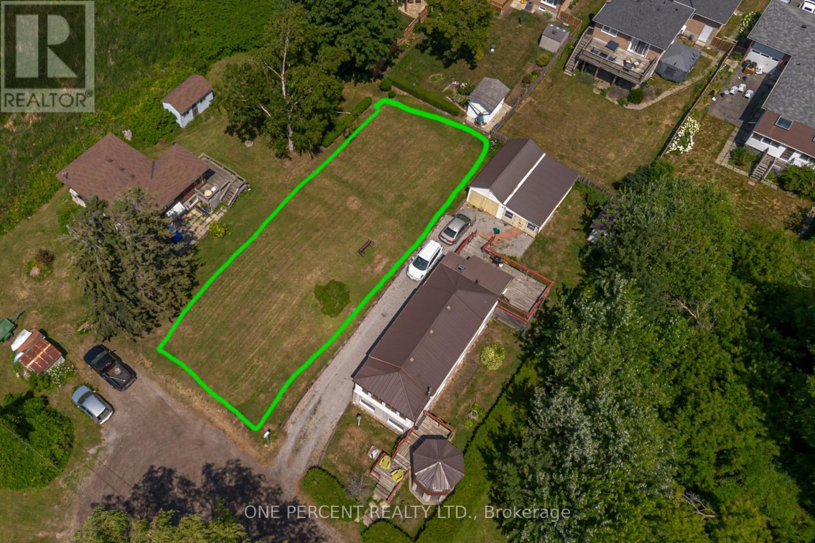 Photo 11 of 809 St Martins Drive, Pickering ON