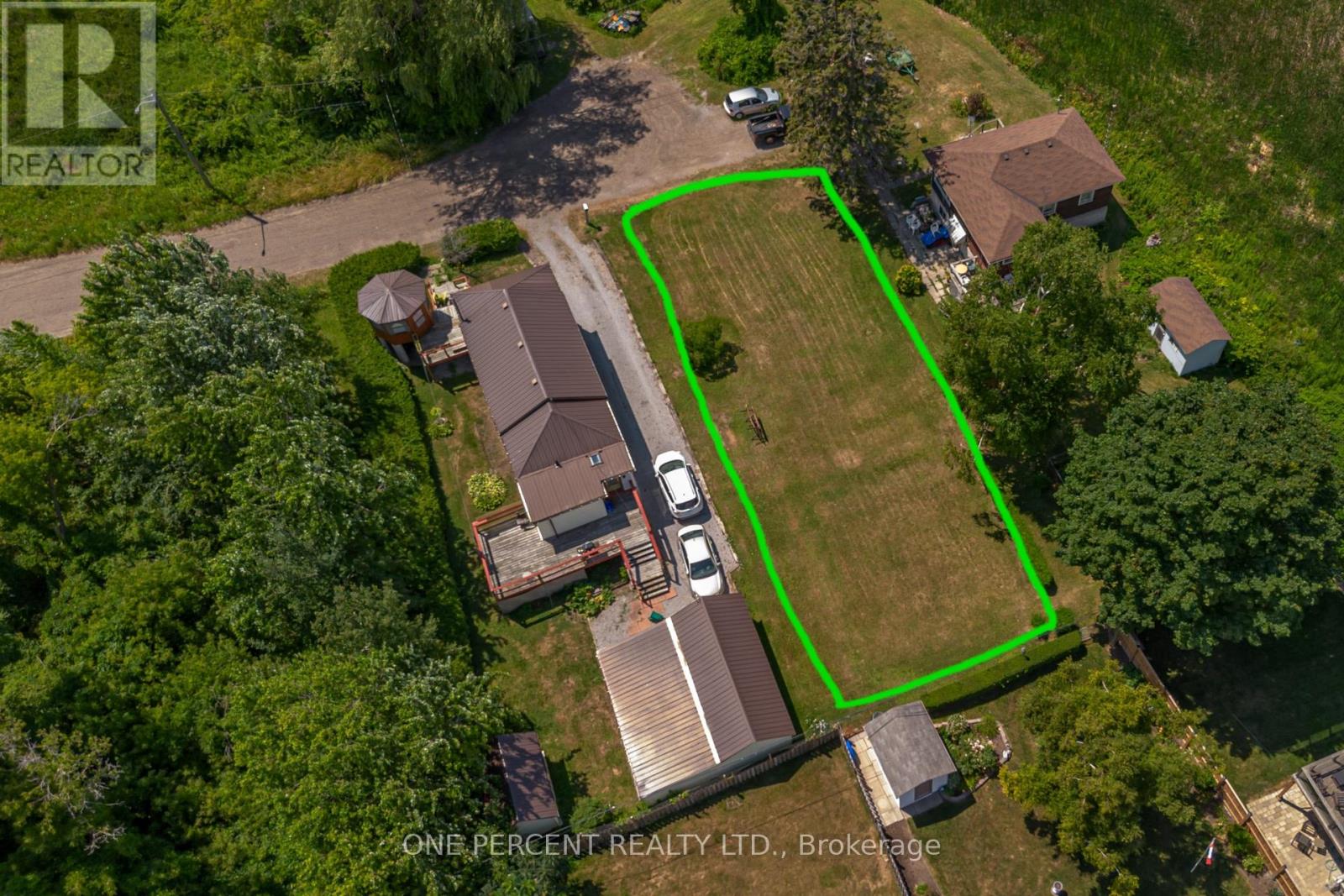 Photo 6 of 809 St Martins Drive, Pickering ON