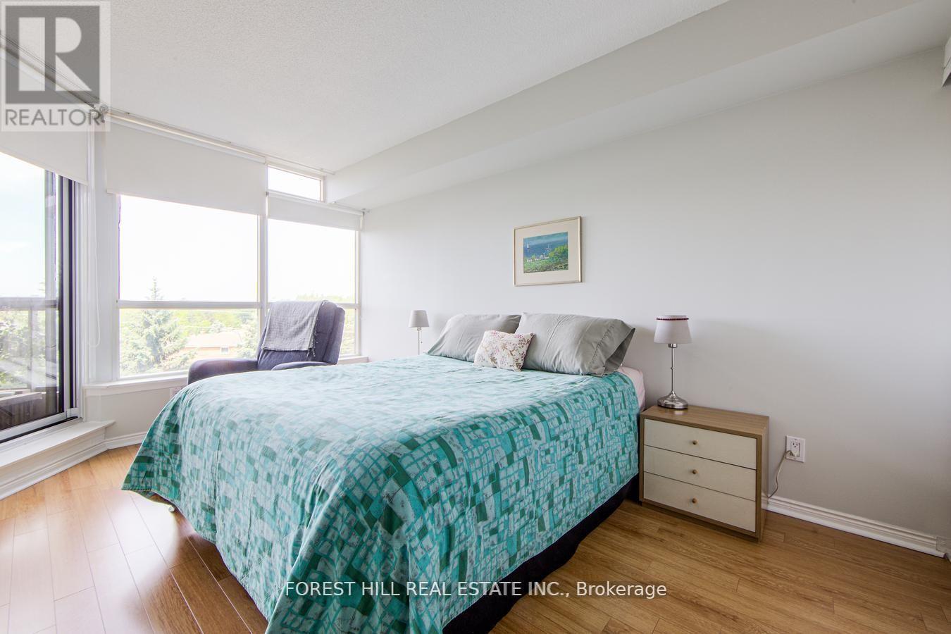 Photo 29 of 717 10 Guildwood Parkway, Toronto ON