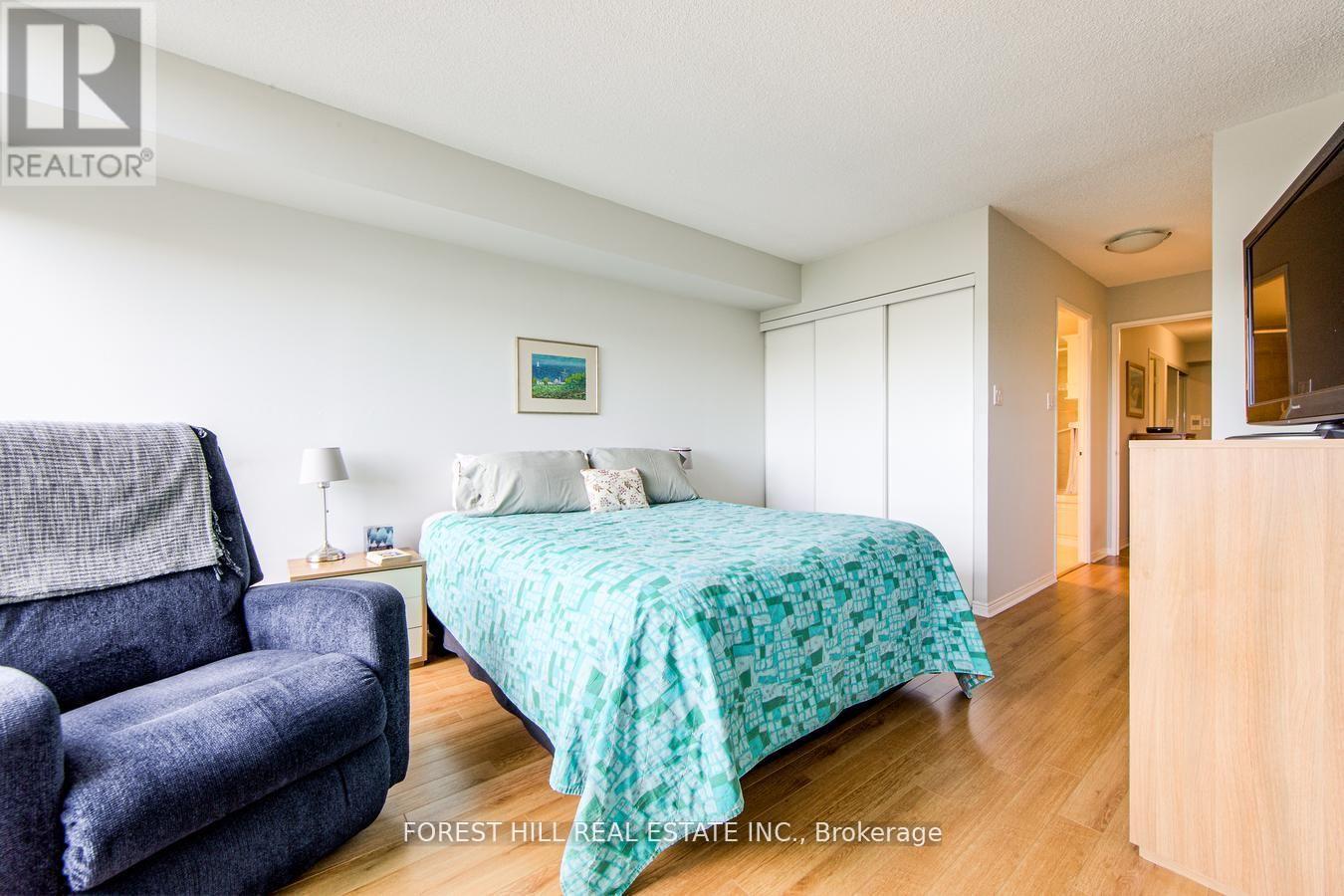 Photo 30 of 717 10 Guildwood Parkway, Toronto ON